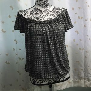 Max Studio Stretch Top